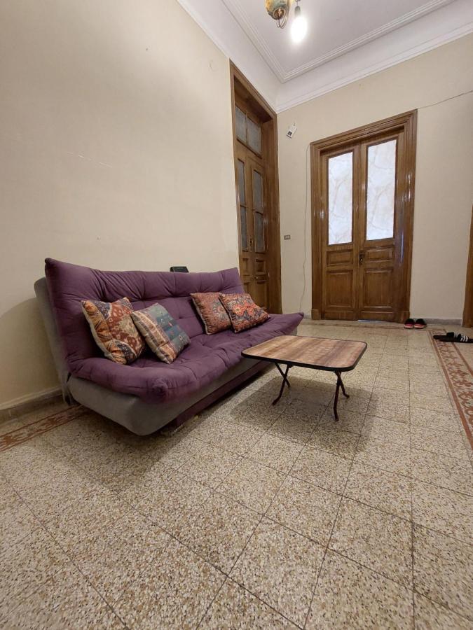 Room No5 A Private Room With Balcony For Men Only And No Ladies Allowed غرفة خاصة للرجال فقط ممنوع السيدات Αλεξάνδρεια Εξωτερικό φωτογραφία